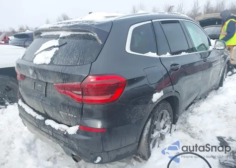 2021 BMW X3 Phev xDrive30E from USA, damaged, VIN 5UXTS1C05M9E03807